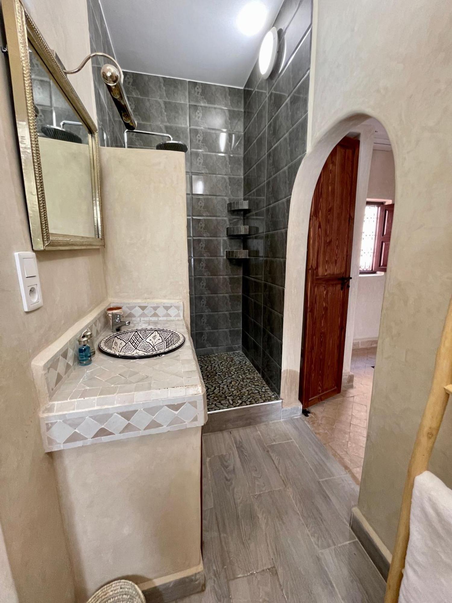 Riad Jolie مراكش المظهر الخارجي الصورة